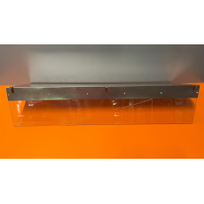 Nerezový kryt nad krmné pulty