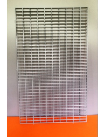 Plastowy ruszt do skrzyń transportowych