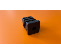 Zátka 30x30 - kovový závit M8, s límcem