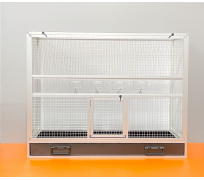 BK20 bílá plný bok, stříbrné pletivo