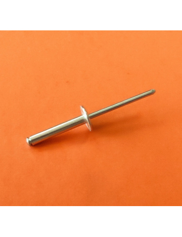 Trhací nýty (4,8x27 mm, průměr hlavy 14 mm)