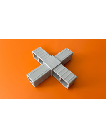 Plastová spojka 205